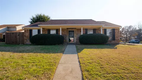 905 Elmvale Ct, Coppell, TX 75019