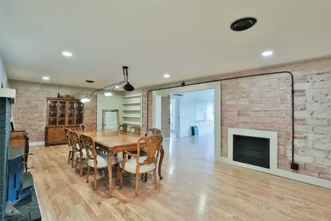 Dining - 558 Apache Ln, Abilene, TX 79601 photo 1 of 4