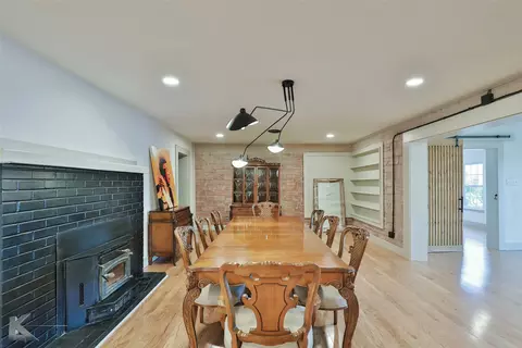 Dining - 558 Apache Ln, Abilene, TX 79601 photo 2 of 4