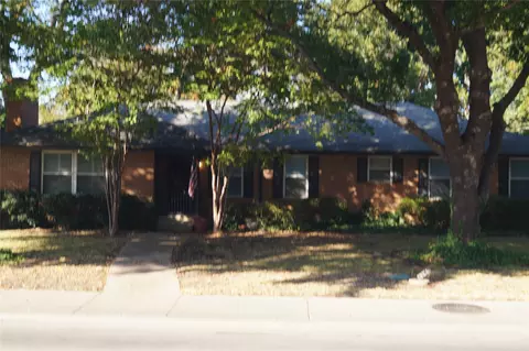 6145 Walnut Hill Ln, Dallas, TX 75230