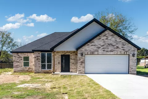 313 Kapuna Dr, Tool, TX 75143