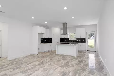 313 Kapuna Dr, Tool, TX 75143 photo 13