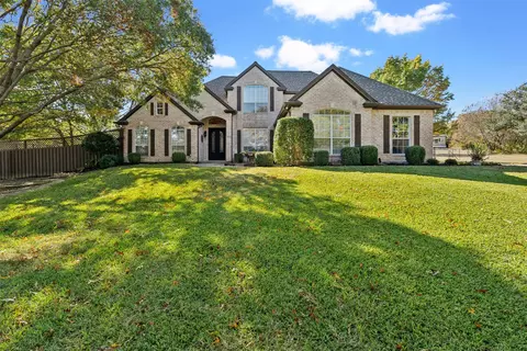 307 Clear Lake Ln, Weatherford, TX 76087