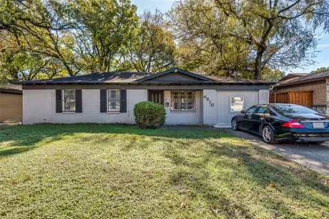6810 Atha Dr, Dallas, TX 75217