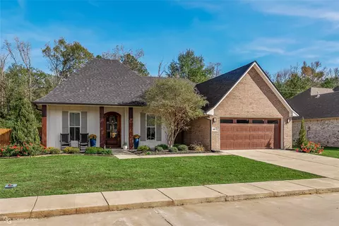 607 Stockbridge Ln, Shreveport, LA 71107
