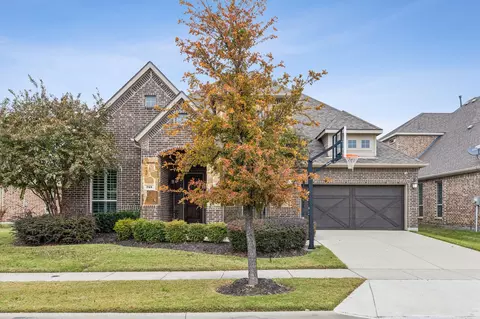 713 Patio St, Aubrey, TX 76227