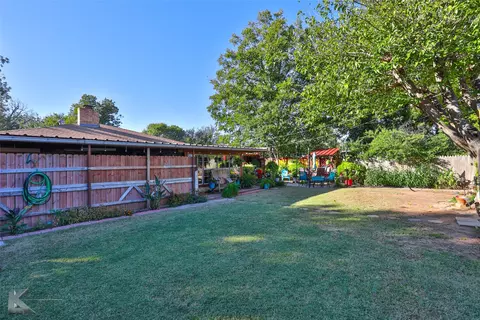 Exterior - 604 N 19th St, Haskell, TX 79521 photo 8 of 9