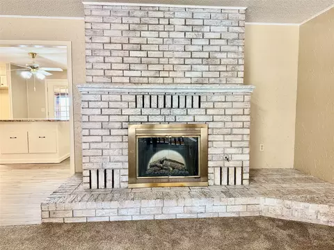 Living - 604 N 19th St, Haskell, TX 79521 photo 3 of 5
