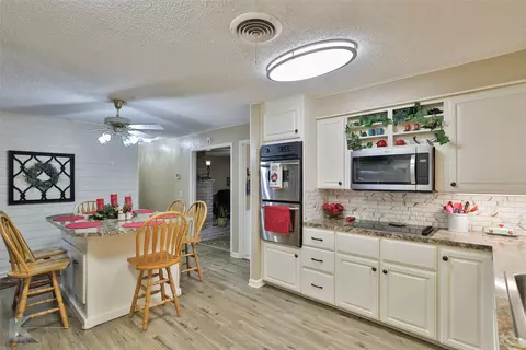 Kitchen - 604 N 19th St, Haskell, TX 79521 photo 6 of 6