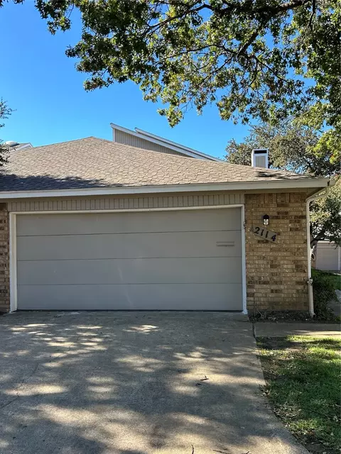 2114 Misty Meadow Ct, Carrollton, TX 75006