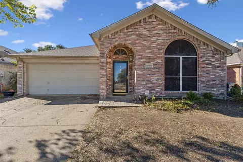 6008 Seese Dr, Arlington, TX 76018