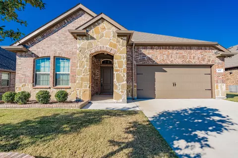 137 Coyote Trl, Caddo Mills, TX 75135