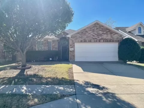4801 Barberry Tree Cv, Crowley, TX 76036