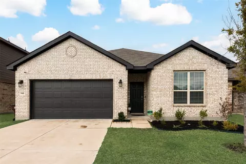 940 Billups Dr, Van Alstyne, TX 75495