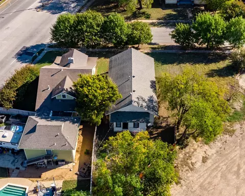 305 S Winnetka Ave, Dallas, TX 75208