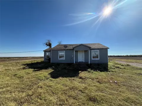 280 Enloe Rd, Howe, TX 75459