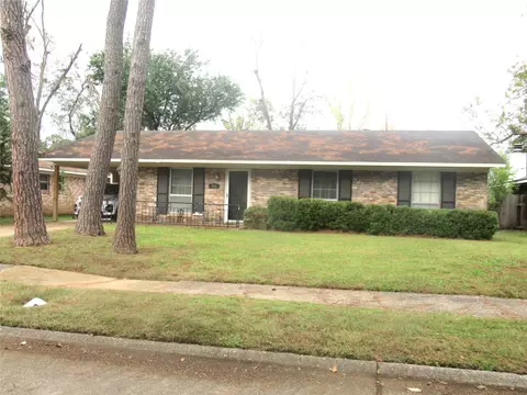522 Meadowbrook Ln, Shreveport, LA 71105