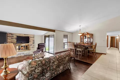 3306 Scott Dr, Rowlett, TX 75088 photo 6