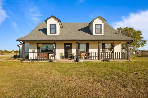 6360 Miller Rd, Krum, TX 76249