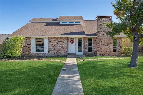 2906 Owen Ln, Mesquite, TX 75150