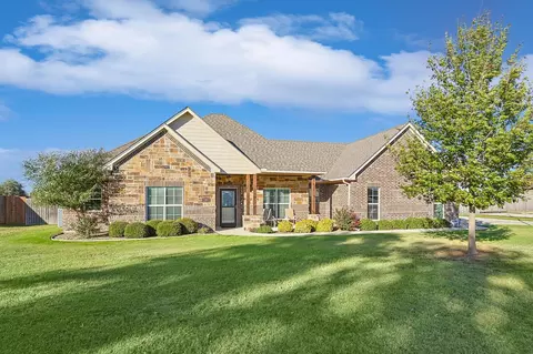 251 Olde Towne Rd, Paradise, TX 76073