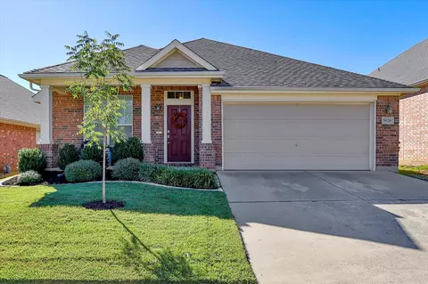 5020 Pinellas Ave, Fort Worth, TX 76244