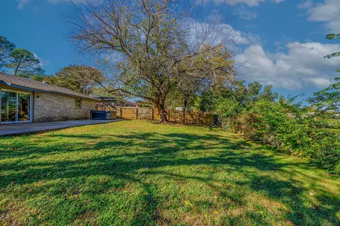 600 Shelmar, Euless, TX 76039 photo 7
