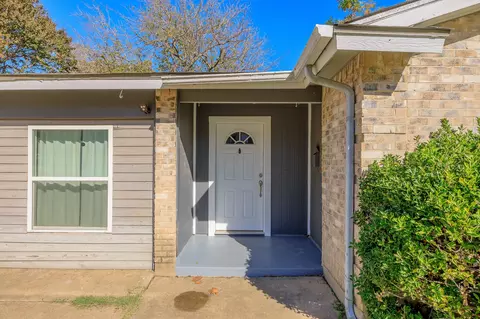 600 Shelmar, Euless, TX 76039 photo 5