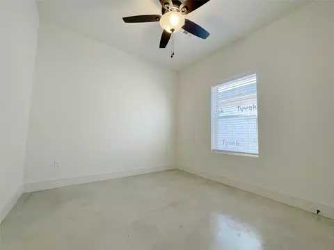 Bedroom - 607 W Baker St, Denison, TX 75020 photo 4 of 4