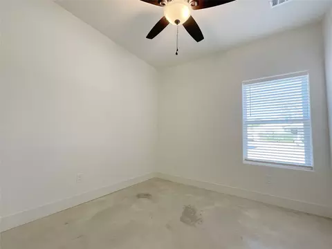 Bedroom - 607 W Baker St, Denison, TX 75020 photo 3 of 4
