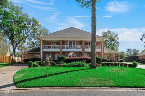 2247 Landau Ln, Bossier City, LA 71111
