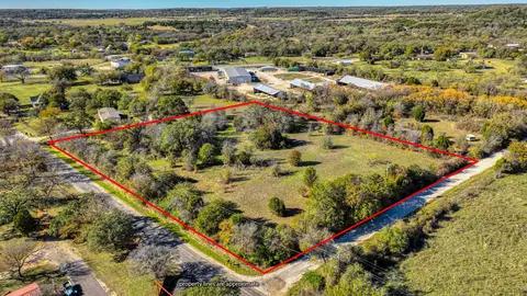 295 Shattles Rd, Mineral Wells, TX 76067