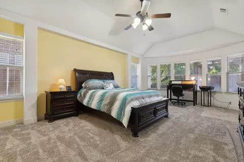 108 Ridgewood Dr, Euless, TX 76039 photo 13