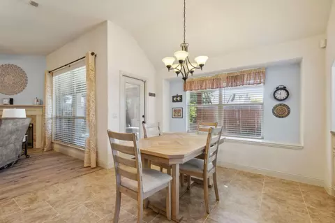 108 Ridgewood Dr, Euless, TX 76039 photo 11