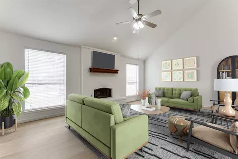621 Torrance Dr, Garland, TX 75040