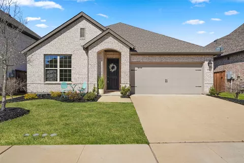 1921 Braided Mane Ave, Aubrey, TX 76227