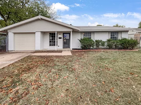 4141 Robertson Dr, Dallas, TX 75241