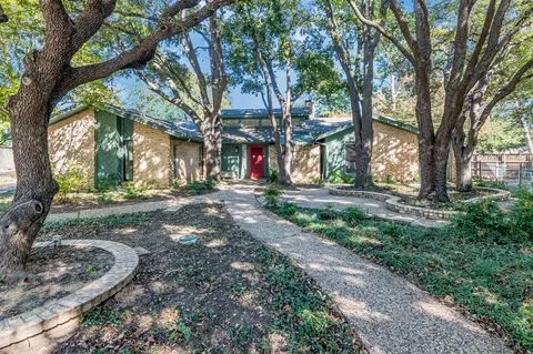309 Drexel Dr, Grapevine, TX 76051 photo 3