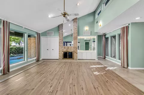 309 Drexel Dr, Grapevine, TX 76051 photo 6
