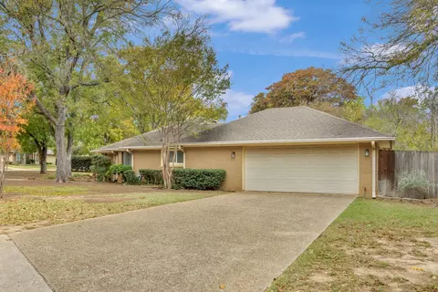 3000 Old Mill Run, Grapevine, TX 76051 photo 4