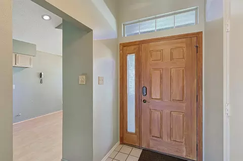 Entry Way - 204 Arwine Dr, Hurst, TX 76053 photo 1 of 2