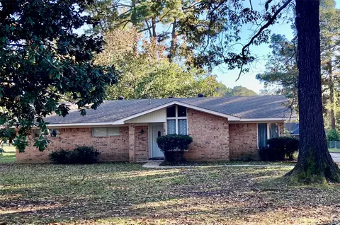 8908 Dogwood Trl, Haughton, LA 71037