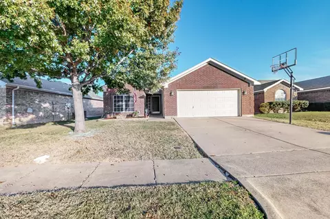 12409 Seven Eagles Ln, Burleson, TX 76028