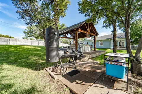 1651 Cedar Crest Loop, Graford, TX 76449 photo 9