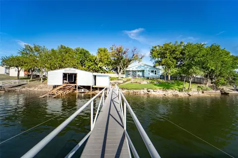 1651 Cedar Crest Loop, Graford, TX 76449 photo 4