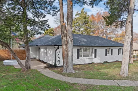 5423 Leeway Dr, Dallas, TX 75236