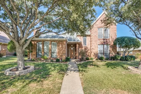 1415 Elizabeth Dr, Carrollton, TX 75007