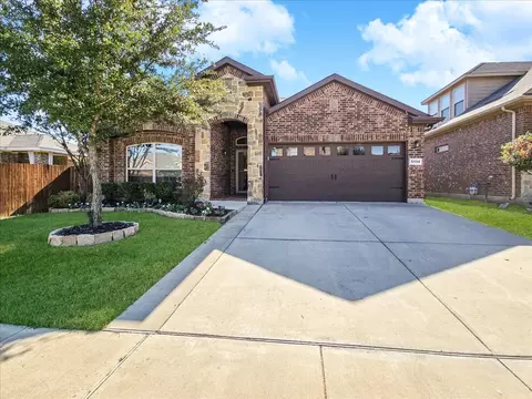 5104 Glen Meadow Dr, Arlington, TX 76001