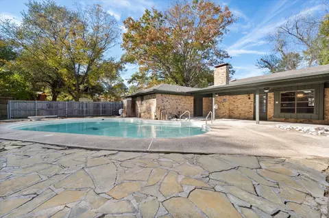 1213 Lexington Dr, Corsicana, TX 75110
