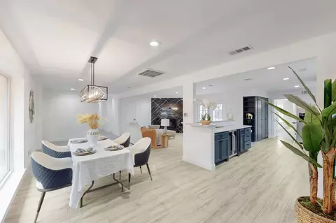 442 Summit Dr, Richardson, TX 75081